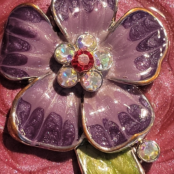 Vintage Enameled  Flower Compact Mirror - Picture 5 of 8
